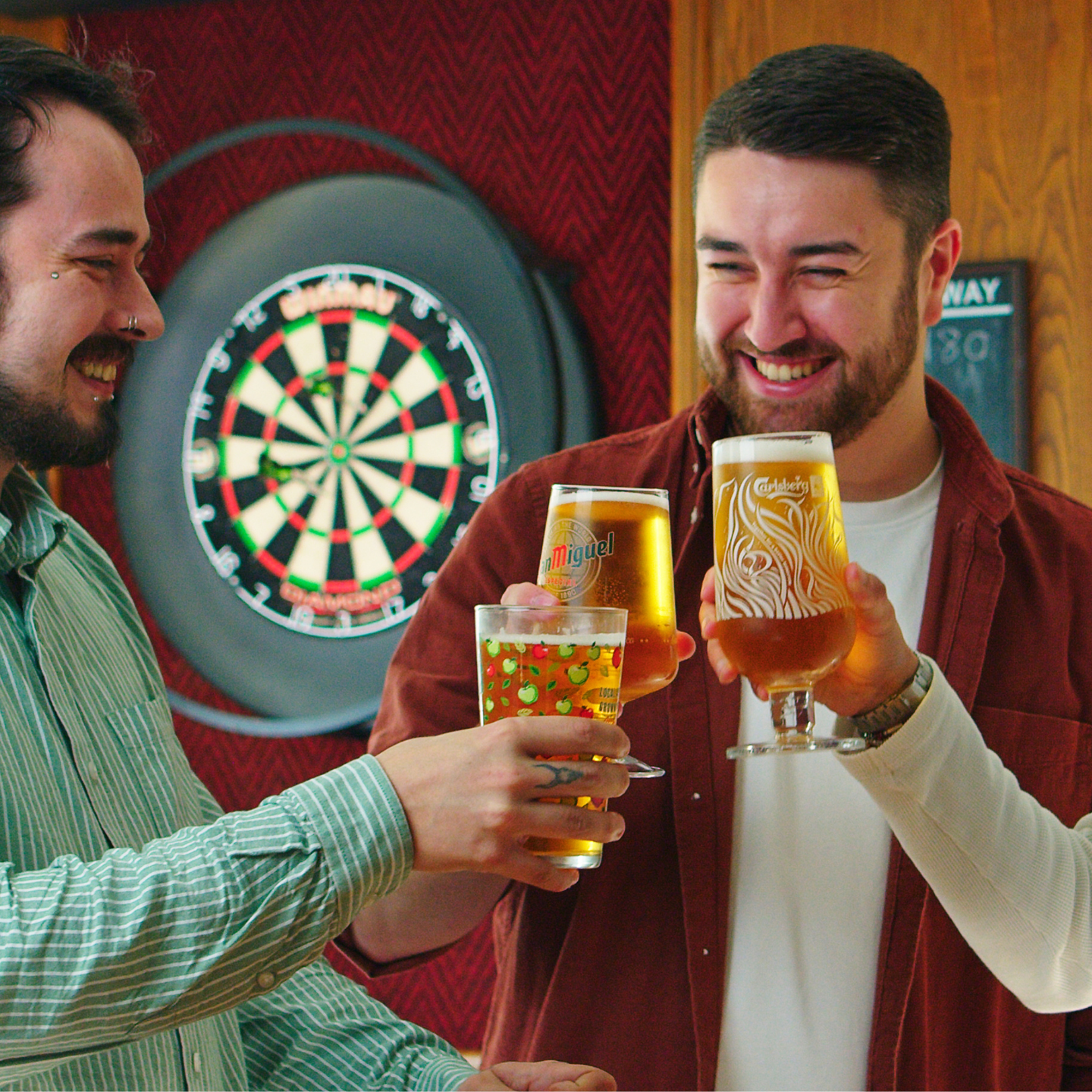 Raise a glass This Father's Day at The Tollgate in Manchester!